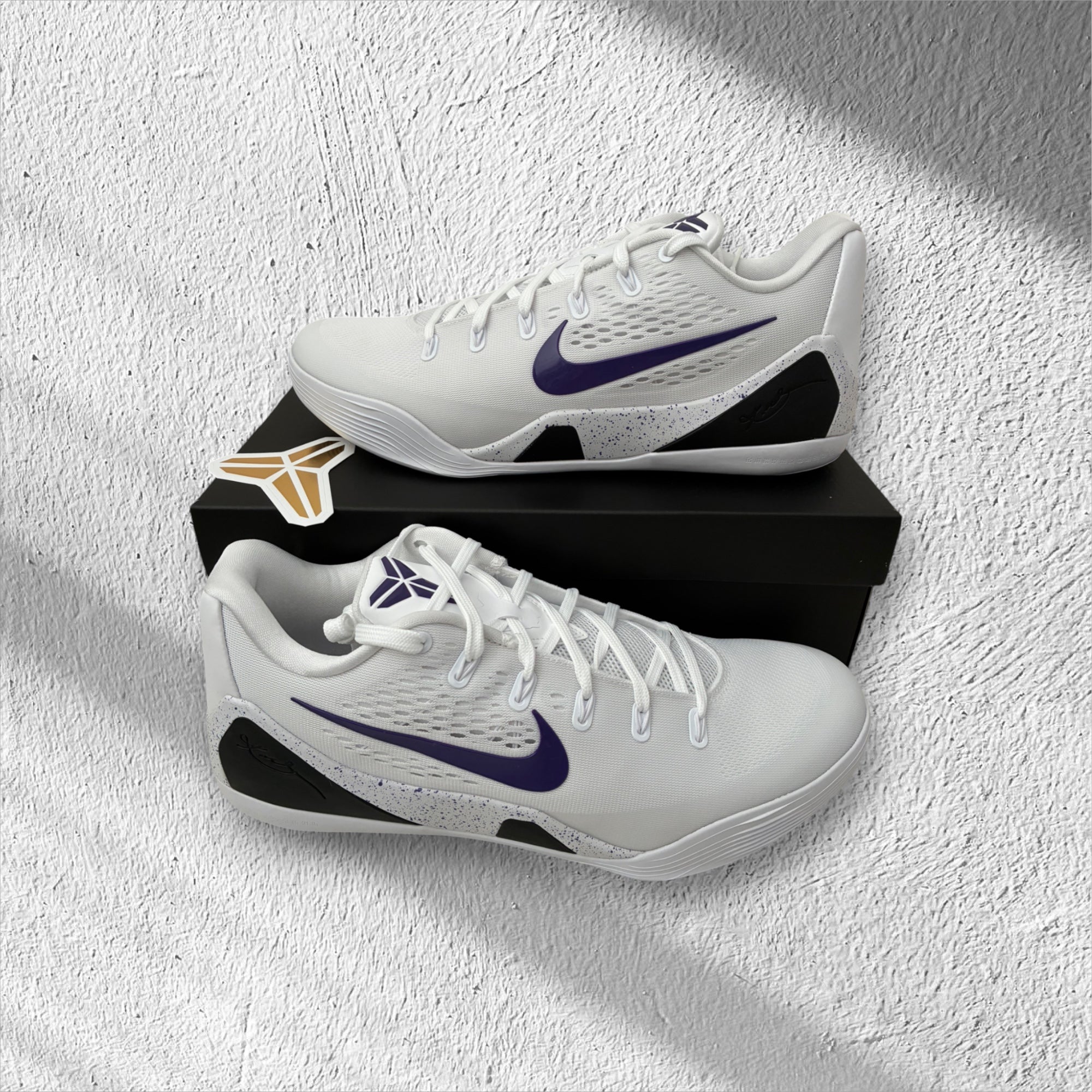 Kobe IX Elite Low EM Protro 'White/ Court Purple'