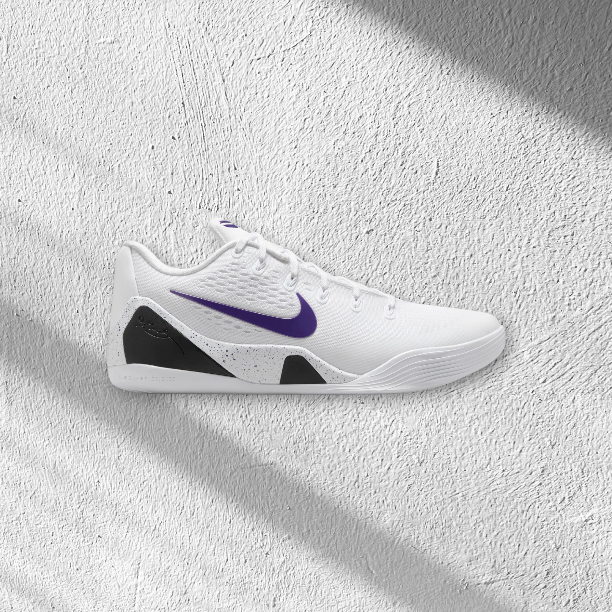 Kobe IX Elite Low EM Protro 'White/ Court Purple'